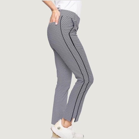 Golftini Pants - Golftini Womens Ankle Golf Pants Black White Gingham Water Repellent PAAKBWC L